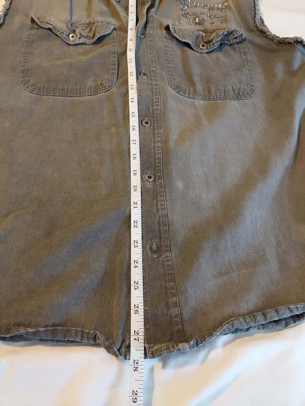 VINTAGE 2009 Sturgis Black Hills Rally Sleeveless Denim Biker Shirt